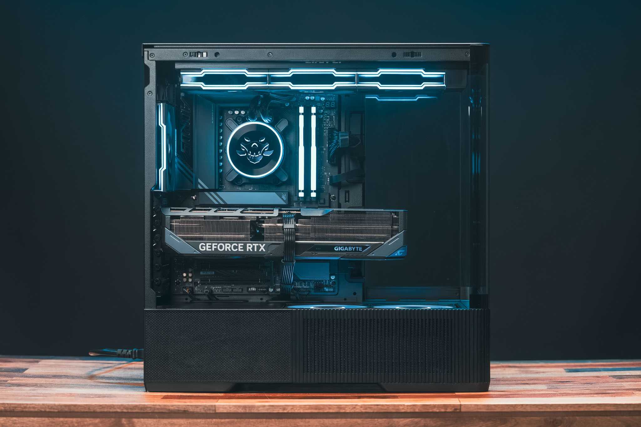 dla-fanatyka-antec-c6-curve-amd